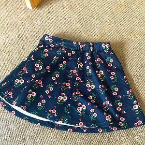 Flower pattern skirt